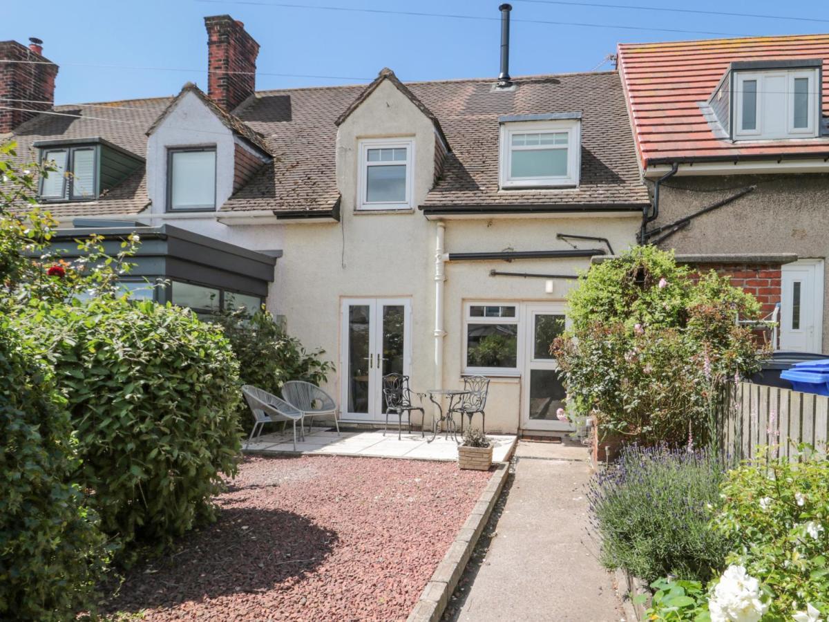3 St Cuthberts Garth Villa Bamburgh Exterior photo