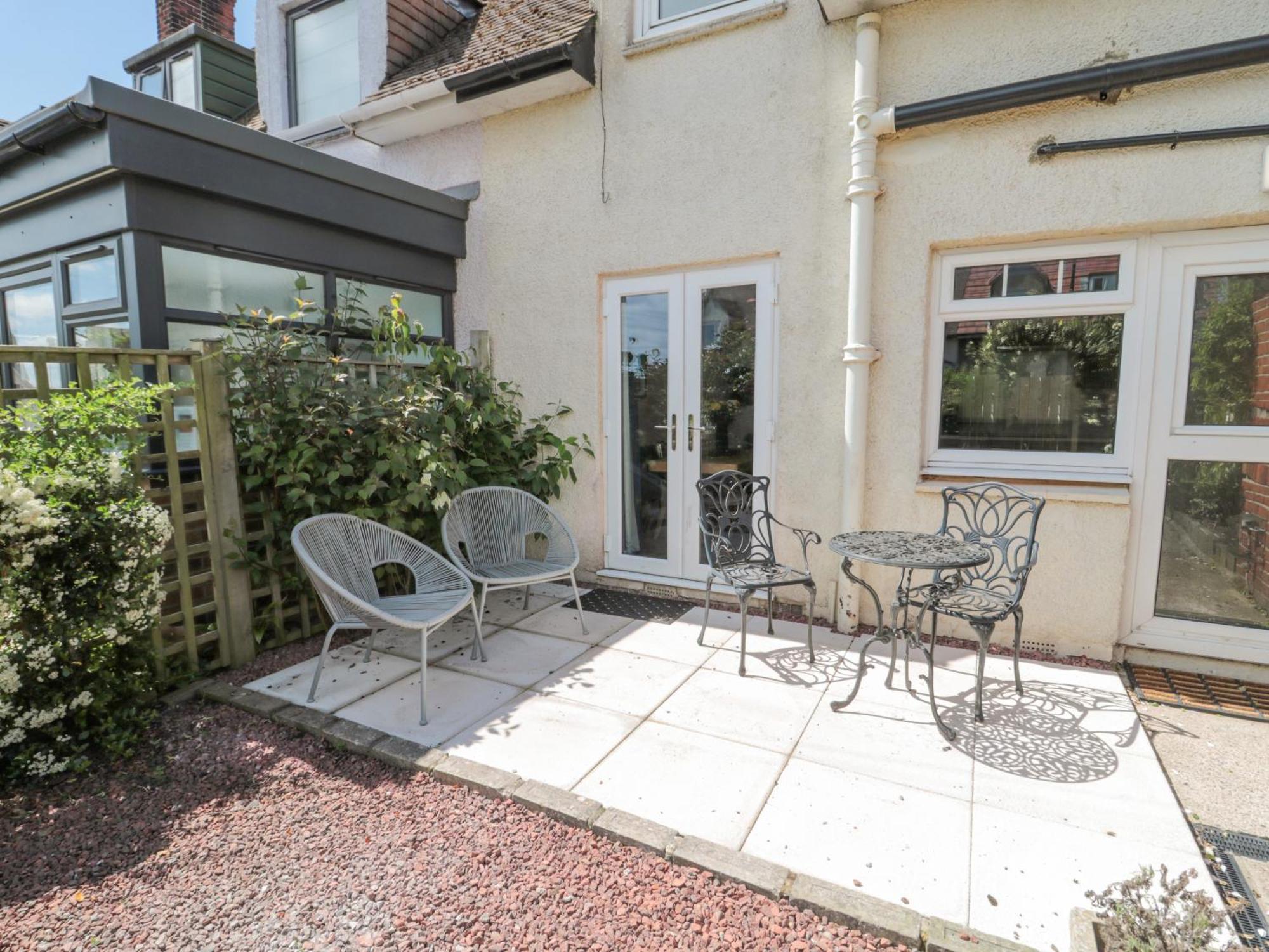 3 St Cuthberts Garth Villa Bamburgh Exterior photo